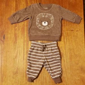 Carters matching set for boys
